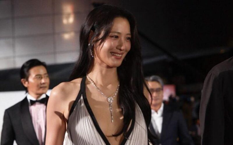 claudia kim daughter