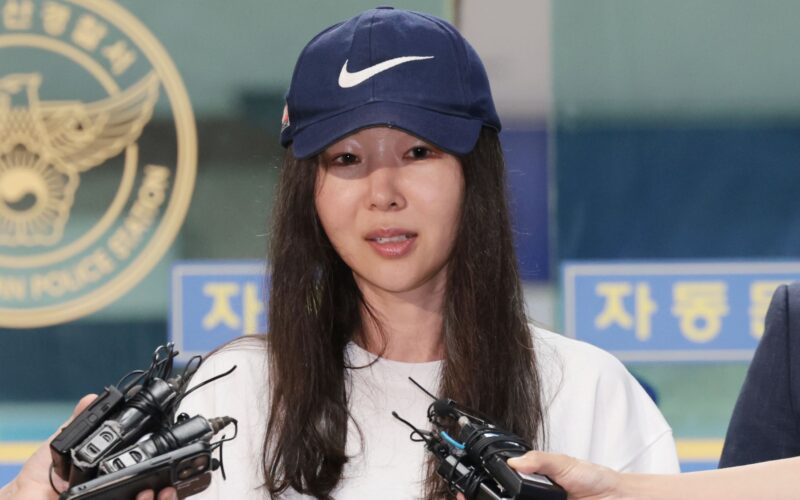 min hee jin sued