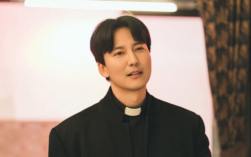 Kim Nam Gil The Fiery Priest 2