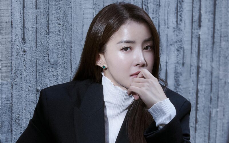 Lee Si Young new drama